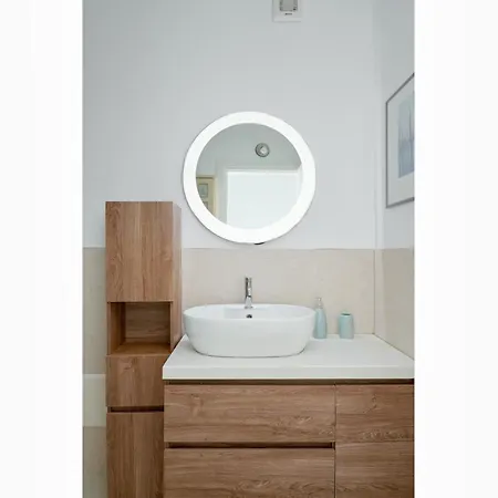 Monolocale Ristrutturato A 150 M Dalla By Portoottioluaffitti Vakantiehuis